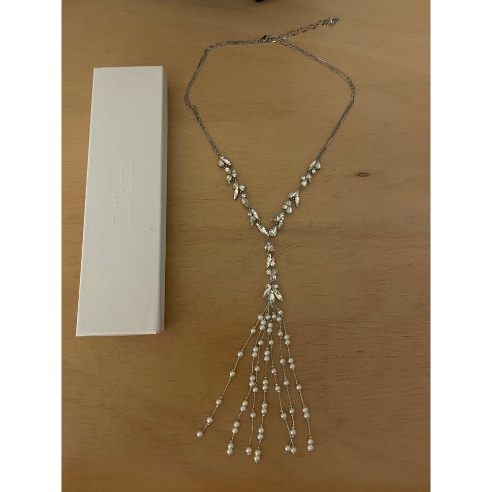 New Women’s Silver with Faux Diamonds 💎 & Pearls Necklace/Choker with Gift box
